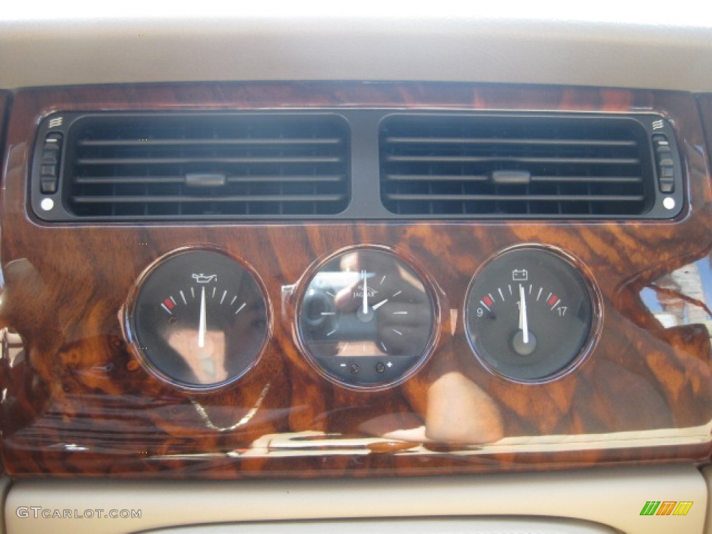 1998 Jaguar XK XK8 Convertible Gauges Photos
