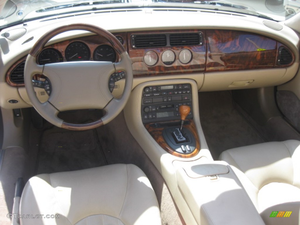 Cashmere Interior 1998 Jaguar XK XK8 Convertible Photo #85981908