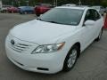 Super White - Camry LE Photo No. 7