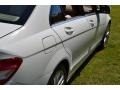 Arctic White - C 300 4Matic Luxury Photo No. 39