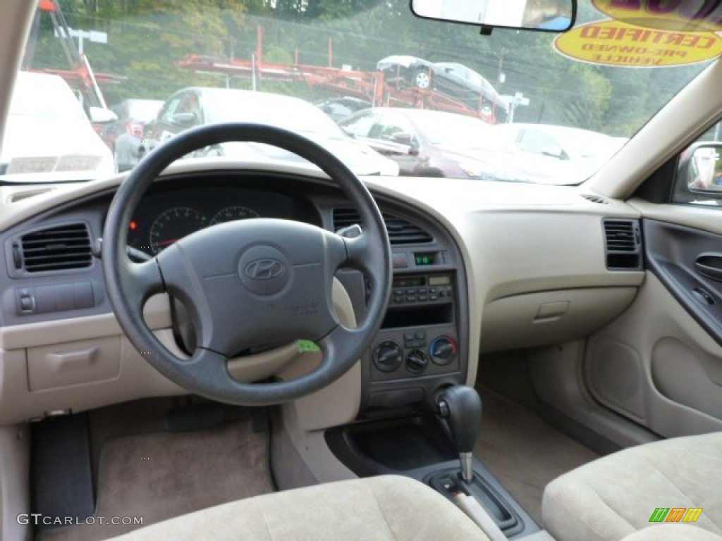 2002 Elantra GLS Sedan - Chianti Red / Beige photo #14