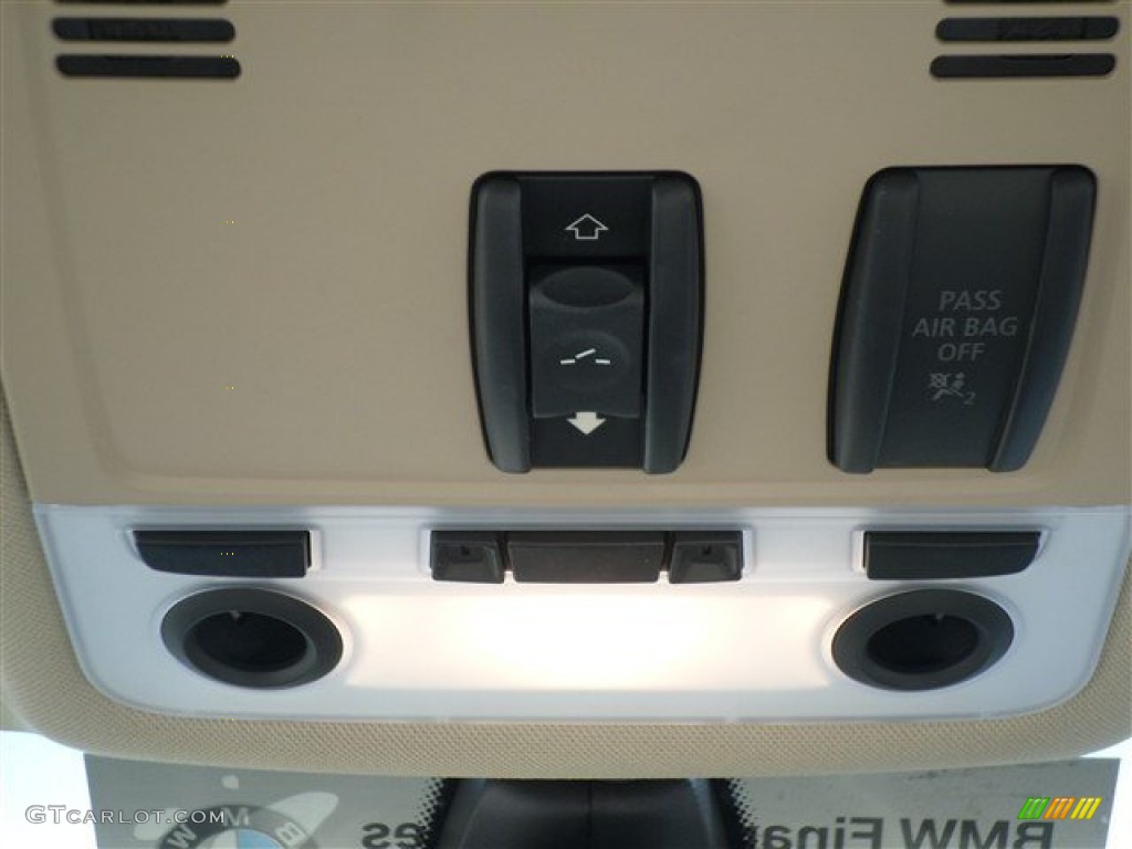 2011 BMW 3 Series 328i Coupe Controls Photo #85986411