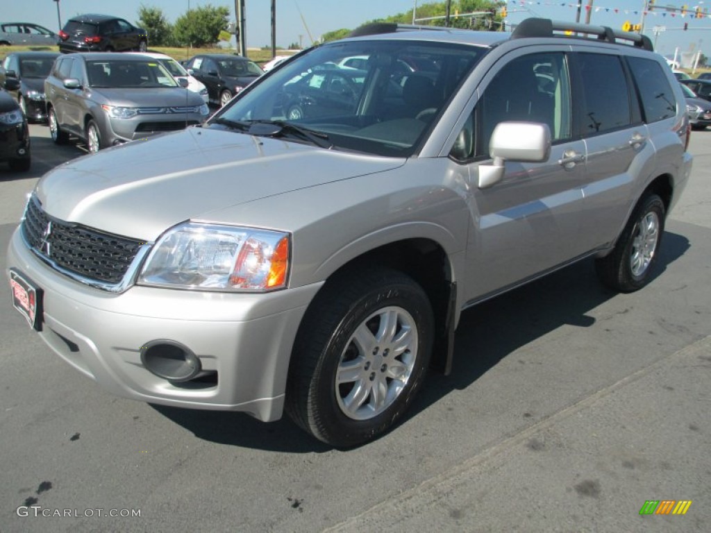 2011 Endeavor LS - Quick Silver Metallic / Black photo #3