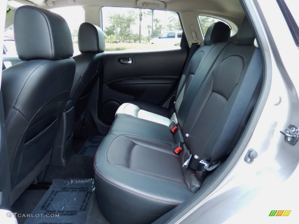 2011 Rogue SL - Platinum Graphite / Black photo #16