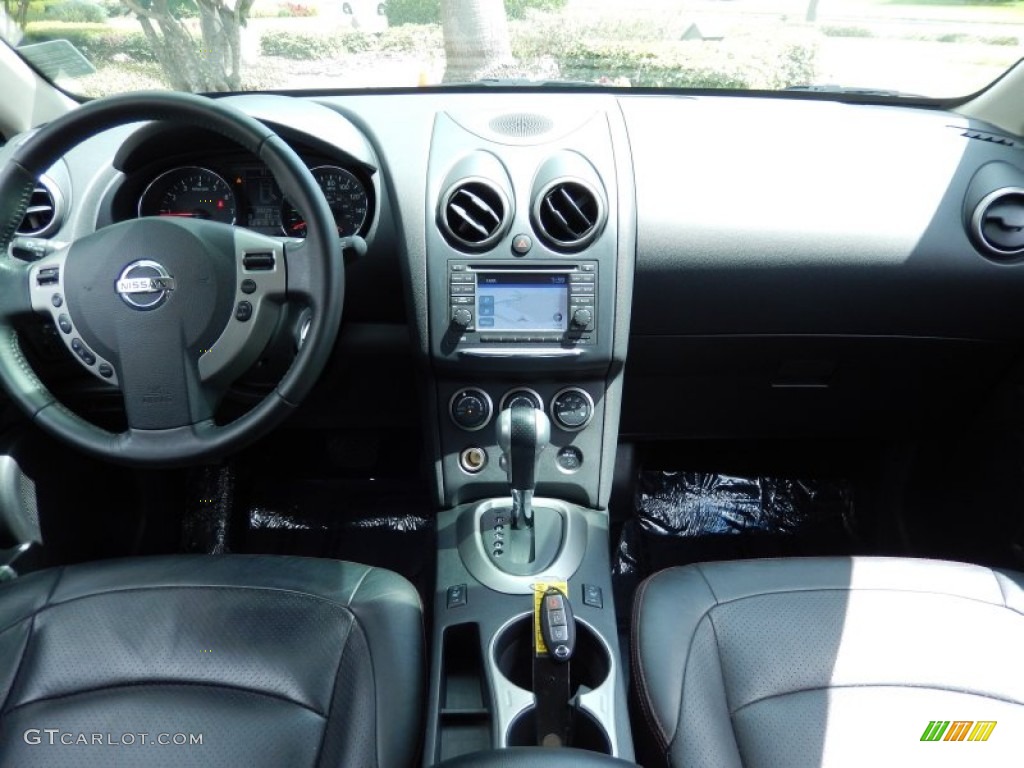 2011 Rogue SL - Platinum Graphite / Black photo #21