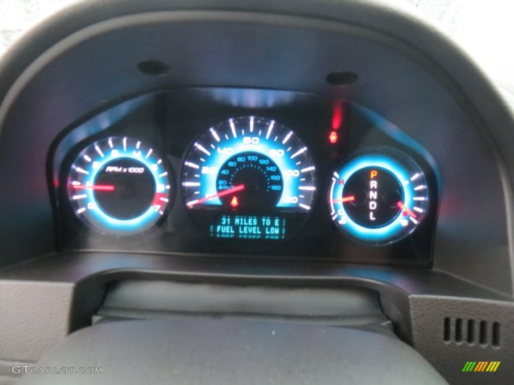 2012 Fusion SE - Sterling Grey Metallic / Charcoal Black photo #38