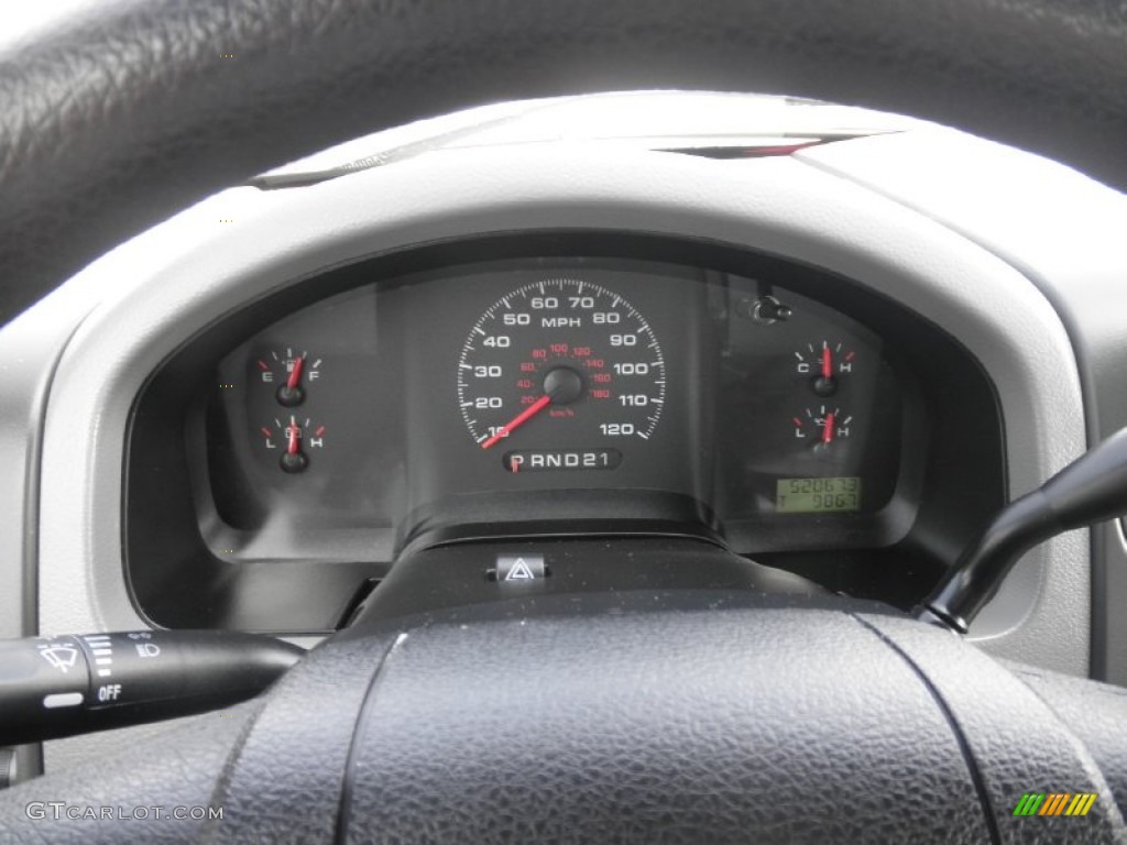 2007 F150 STX SuperCab 4x4 - Bright Red / Medium Flint photo #12