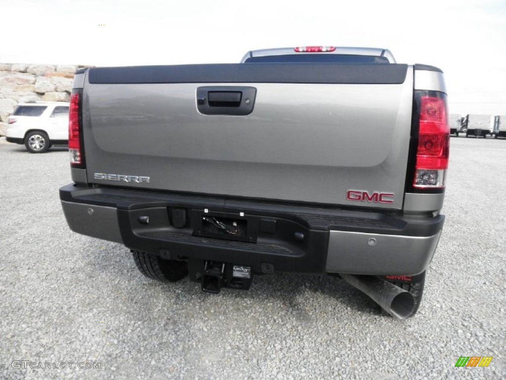 2014 Sierra 2500HD Denali Crew Cab 4x4 - Steel Gray Metallic / Ebony photo #29