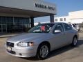 Silver Metallic - S60 2.5T Photo No. 1