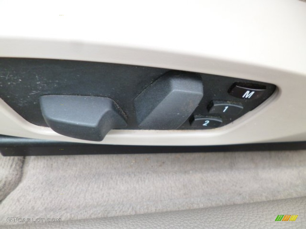 2010 1 Series 128i Convertible - Alpine White / Taupe photo #17