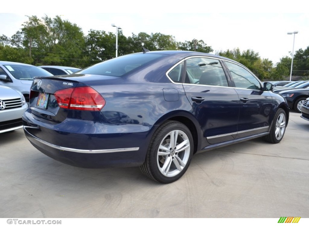 Night Blue Metallic 2014 Volkswagen Passat TDI SEL Premium Exterior Photo #85996134