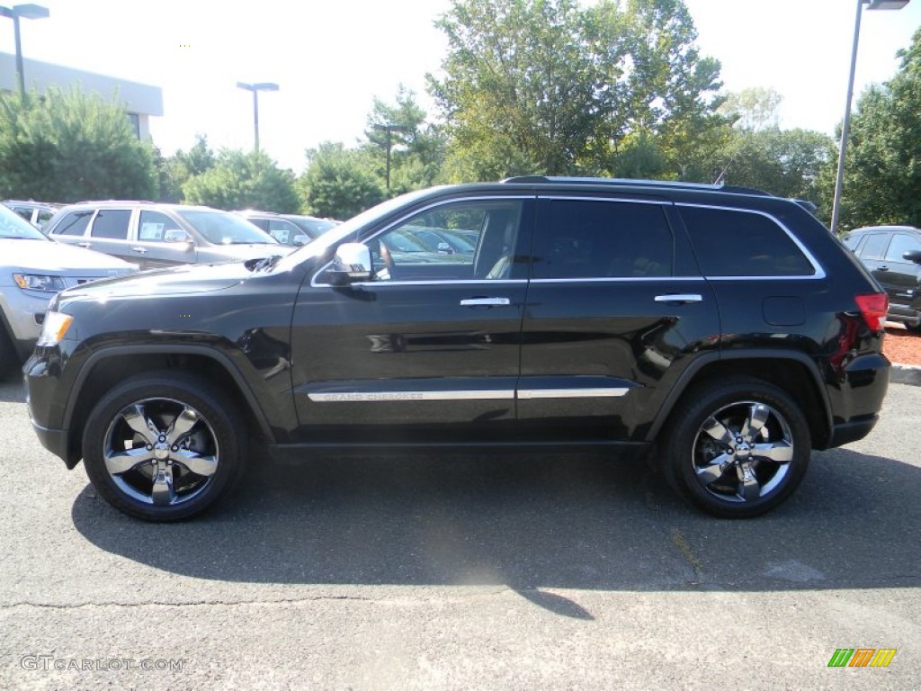Brilliant Black Crystal Pearl 2011 Jeep Grand Cherokee Overland 4x4 Exterior Photo #85996749