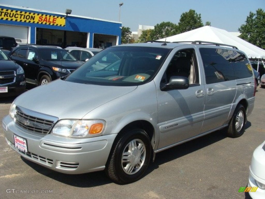 2003 Venture  - Black / Medium Gray photo #1