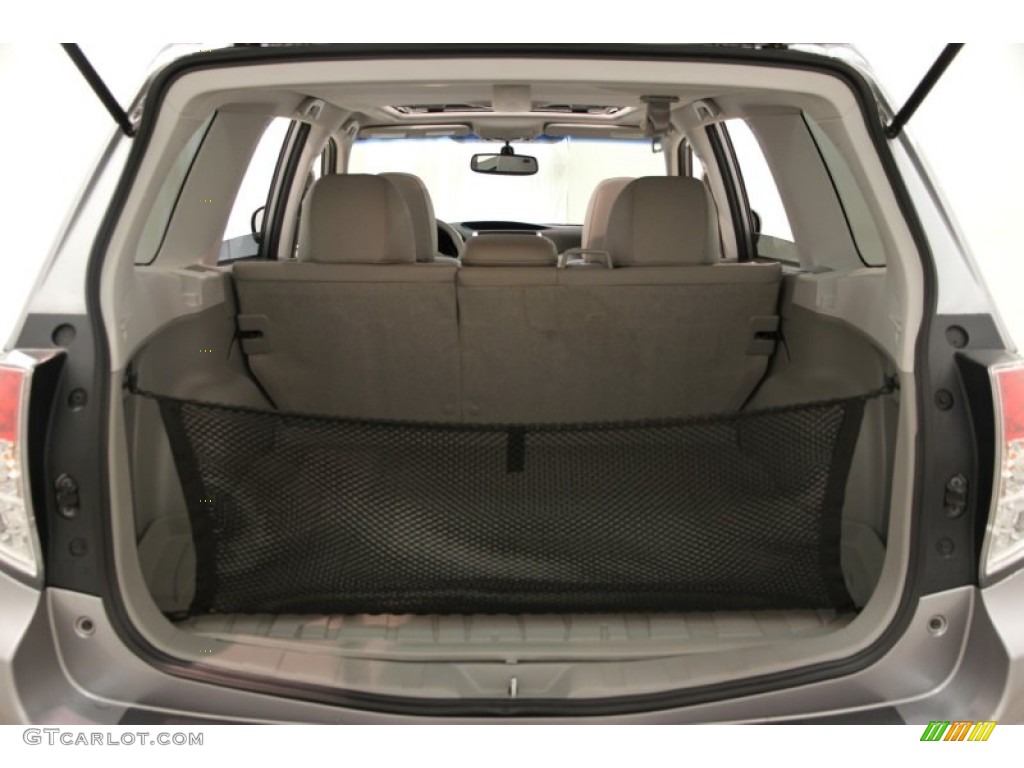 2011 Subaru Forester 2.5 X Touring Trunk Photos
