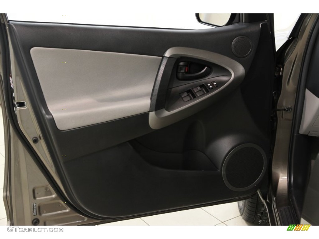 2010 Toyota RAV4 I4 4WD Ash Gray Door Panel Photo #85999689