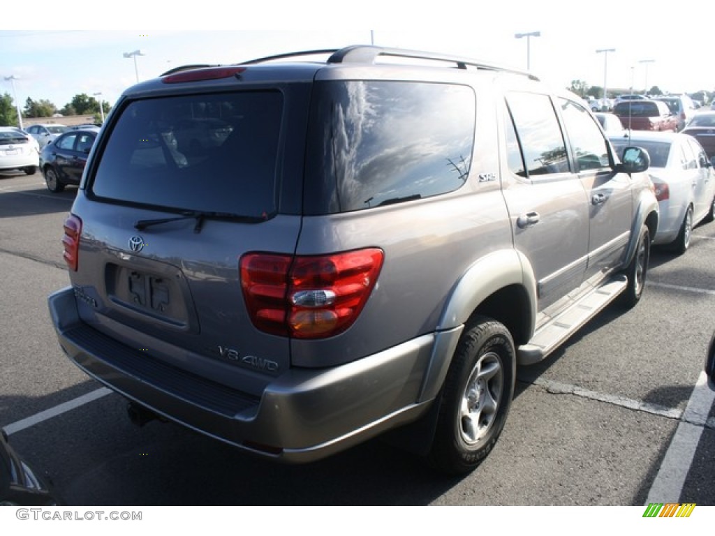 2001 Sequoia SR5 4x4 - Thunder Gray Metallic / Charcoal photo #2