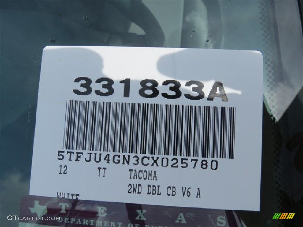 2012 Tacoma V6 Prerunner Double Cab - Super White / Graphite photo #18