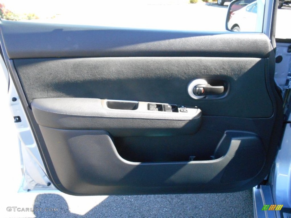 2012 Versa 1.8 SL Hatchback - Arctic Blue Metallic / Charcoal photo #8