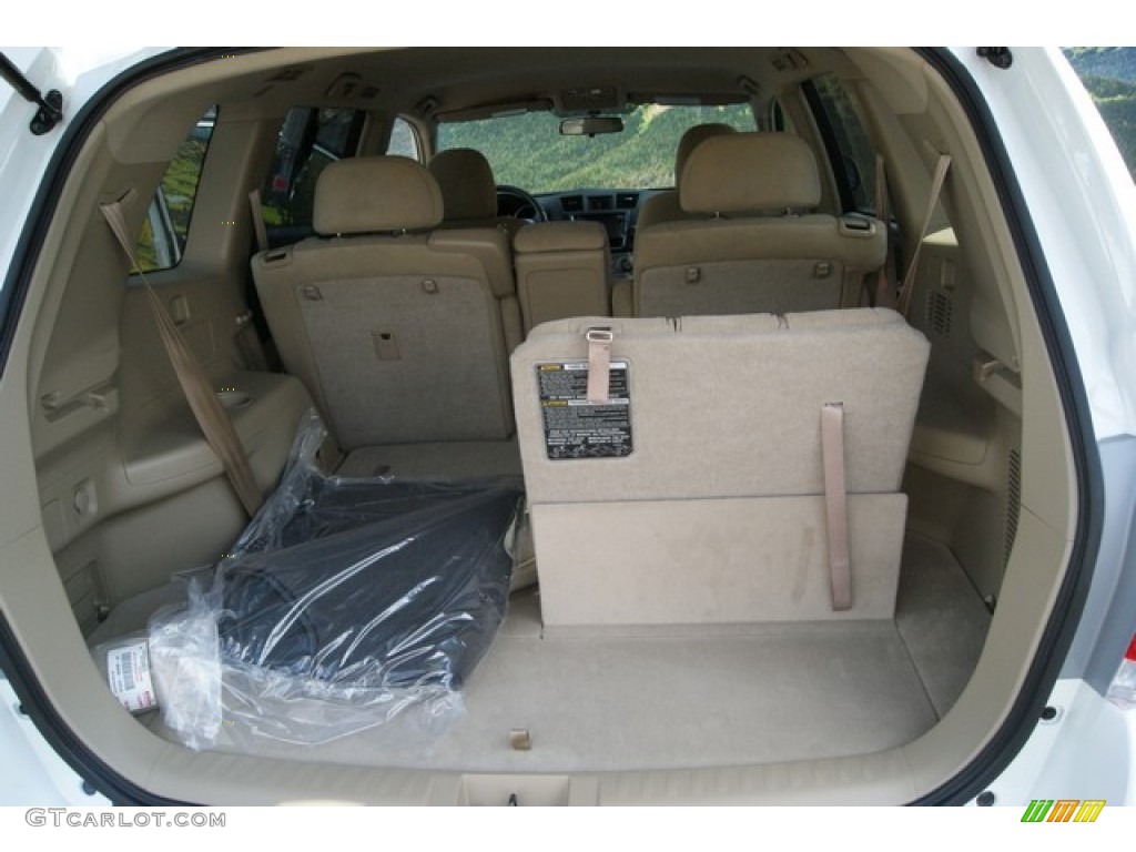 2013 Highlander V6 4WD - Blizzard White Pearl / Sand Beige photo #9