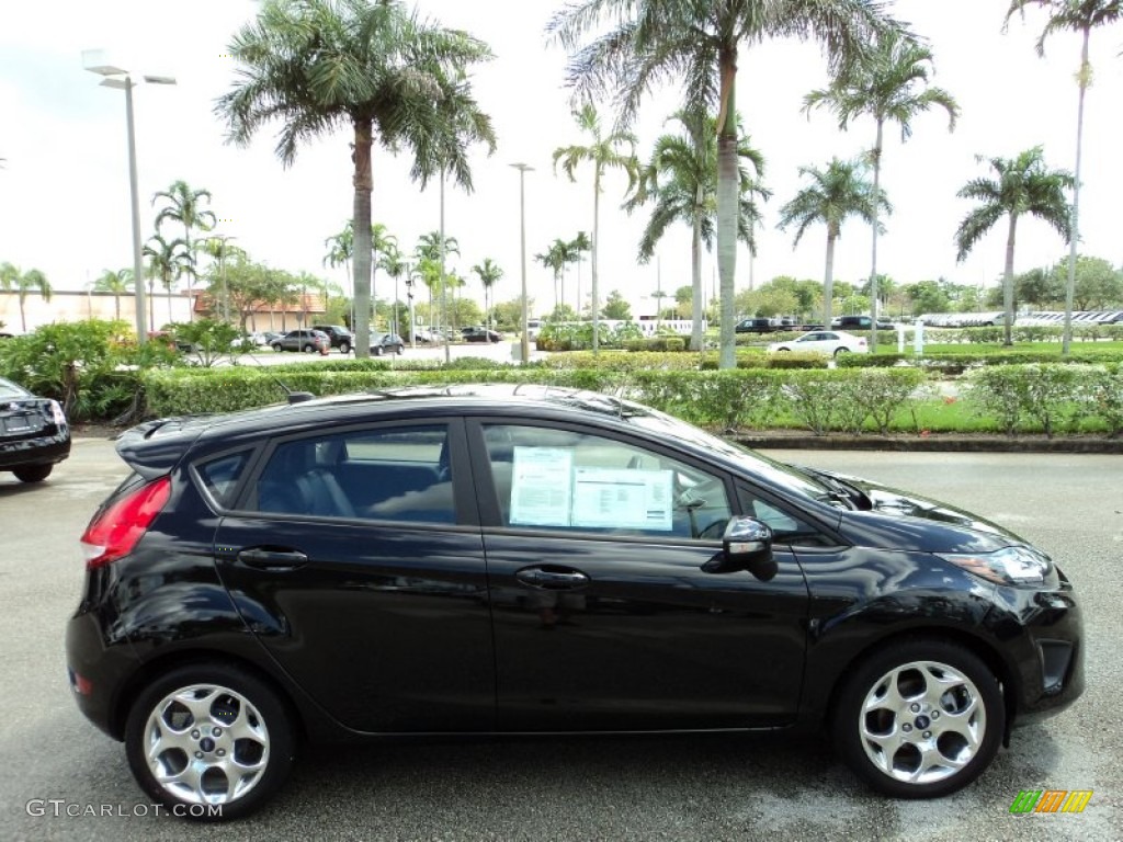 Tuxedo Black 2013 Ford Fiesta Titanium Hatchback Exterior Photo #86008511