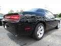 Pitch Black - Challenger SXT Photo No. 3
