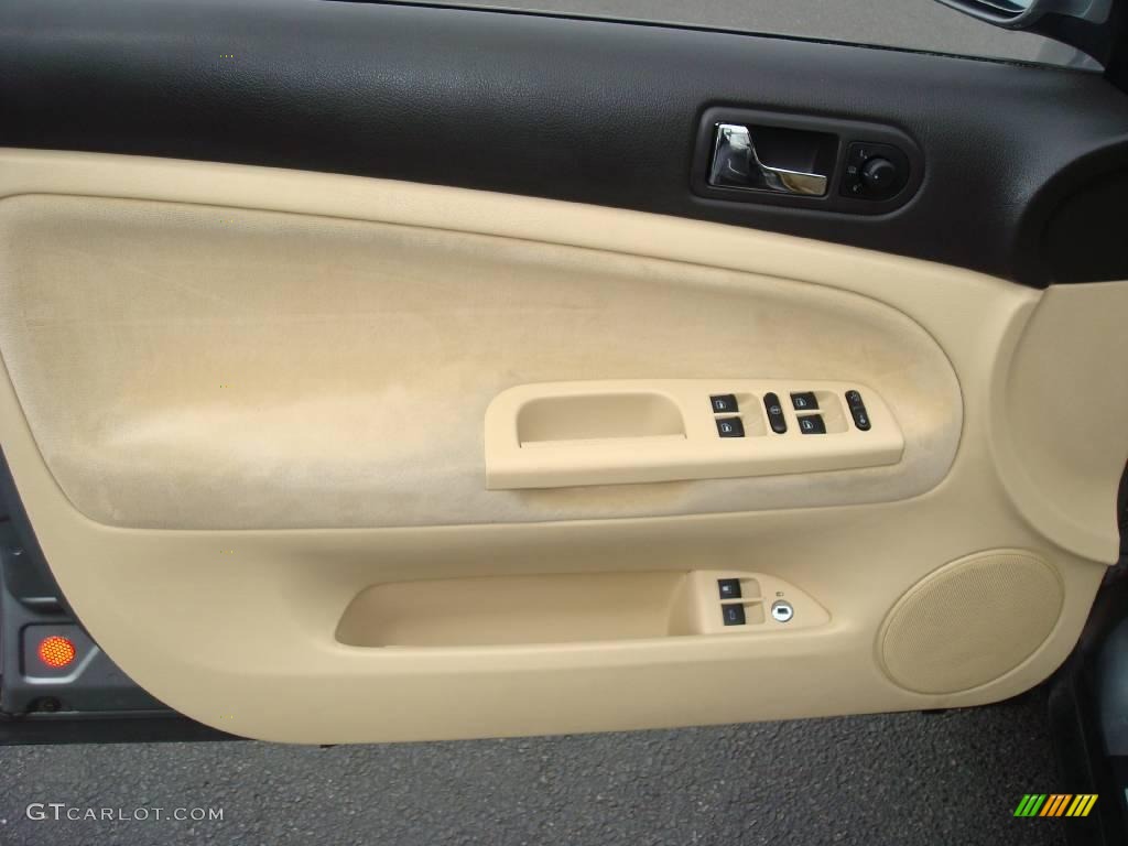 2003 Volkswagen Passat GLS Sedan Door Panel Photos