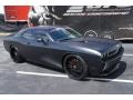 Brilliant Black Crystal Pearl - Challenger SRT8 Photo No. 3