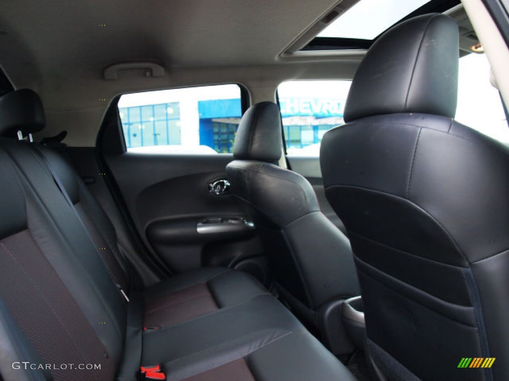 2013 Juke SL AWD - Metallic Bronze / Black/Red/Silver Trim photo #9