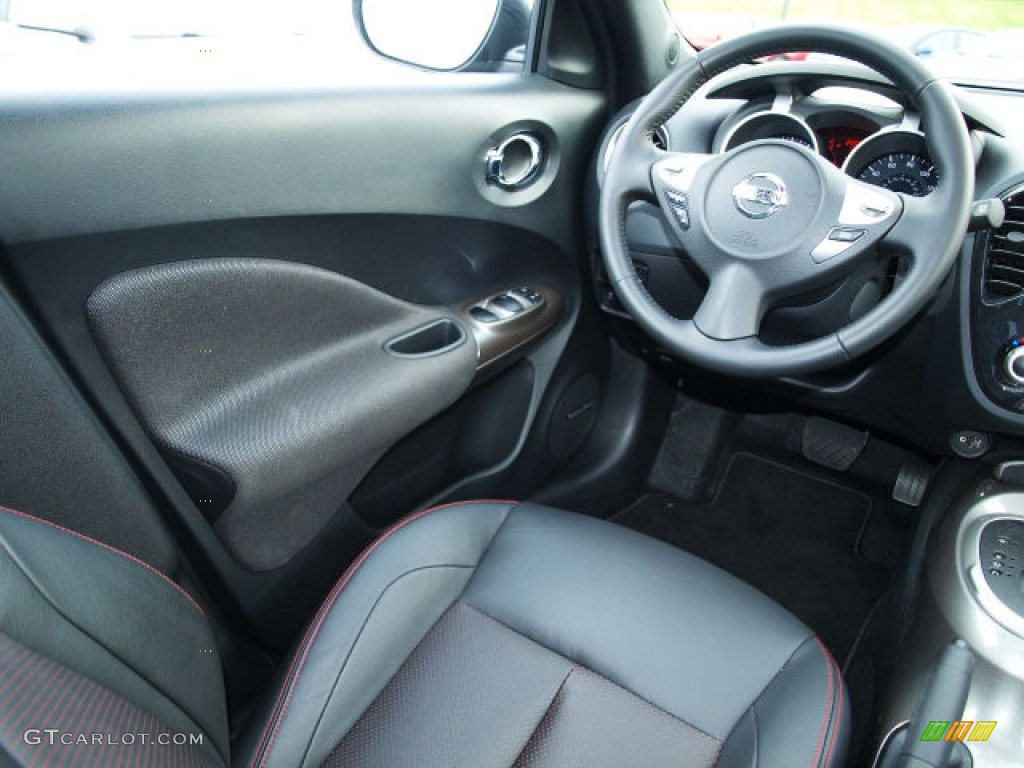 2013 Juke SL AWD - Metallic Bronze / Black/Red/Silver Trim photo #11