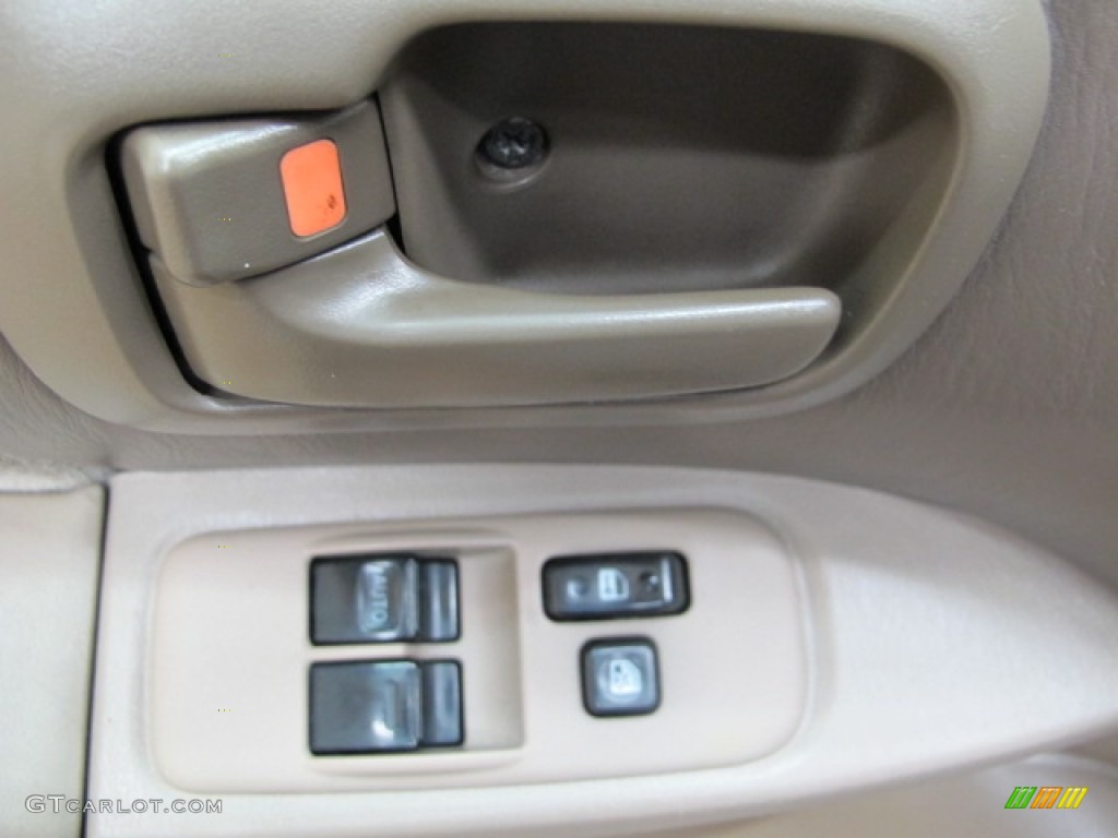 1999 Sienna XLE - Sable Pearl / Oak Beige photo #36