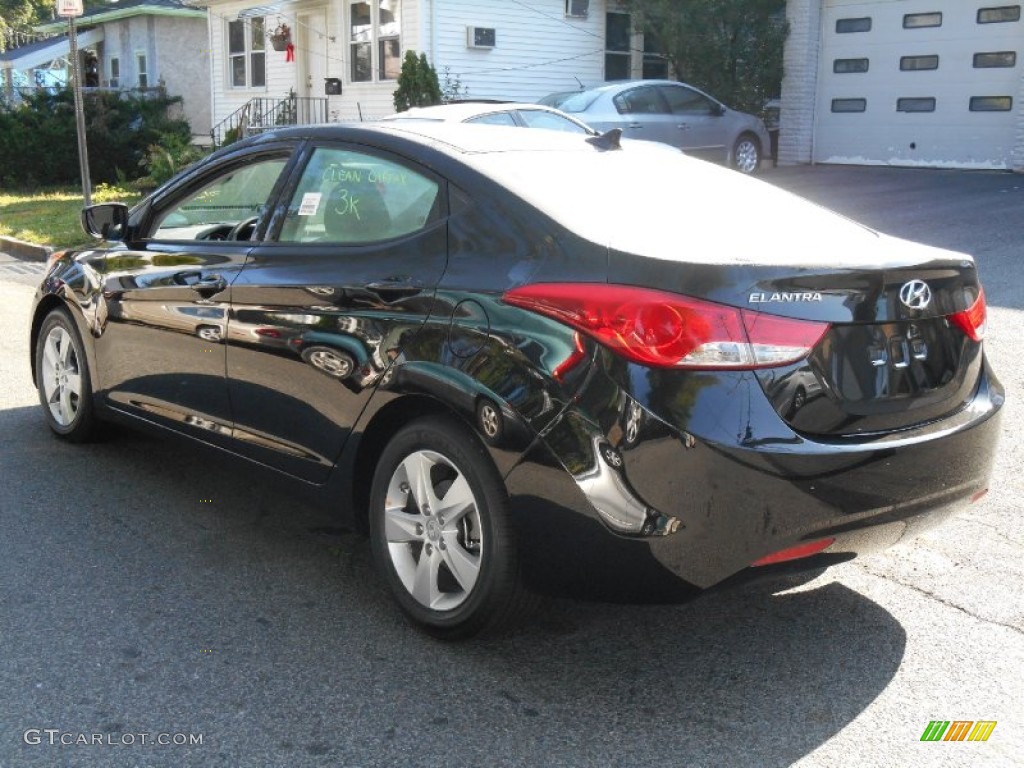 2013 Elantra GLS - Midnight Black / Gray photo #5