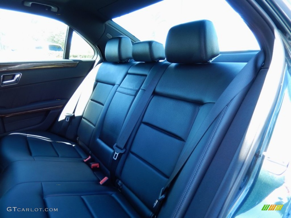 2010 E 350 Sedan - Jade Green Metallic / Black photo #15