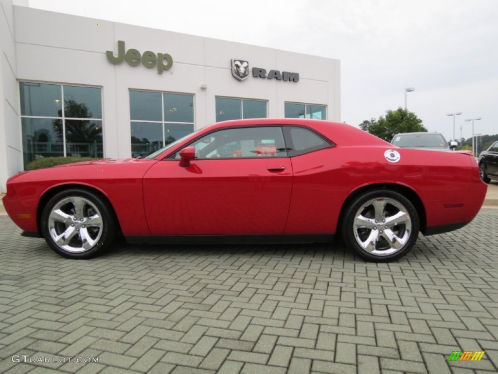 2012 Challenger R/T - Redline 3 Coat Pearl / Dark Slate Gray photo #2