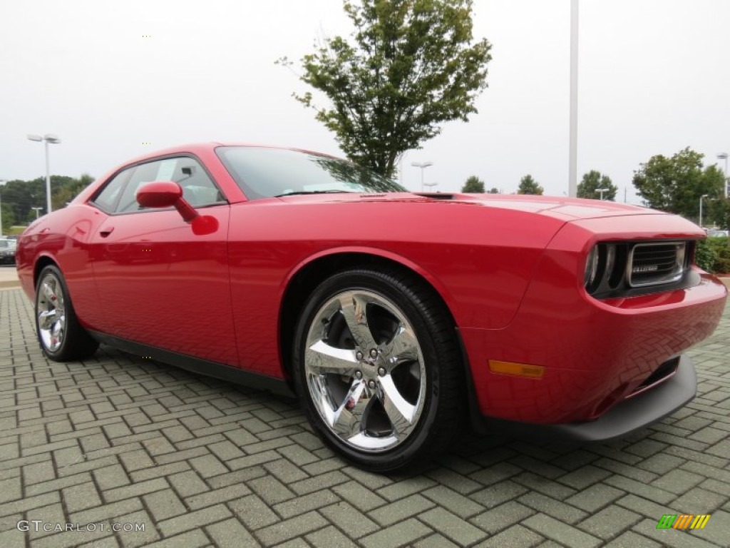 2012 Challenger R/T - Redline 3 Coat Pearl / Dark Slate Gray photo #7