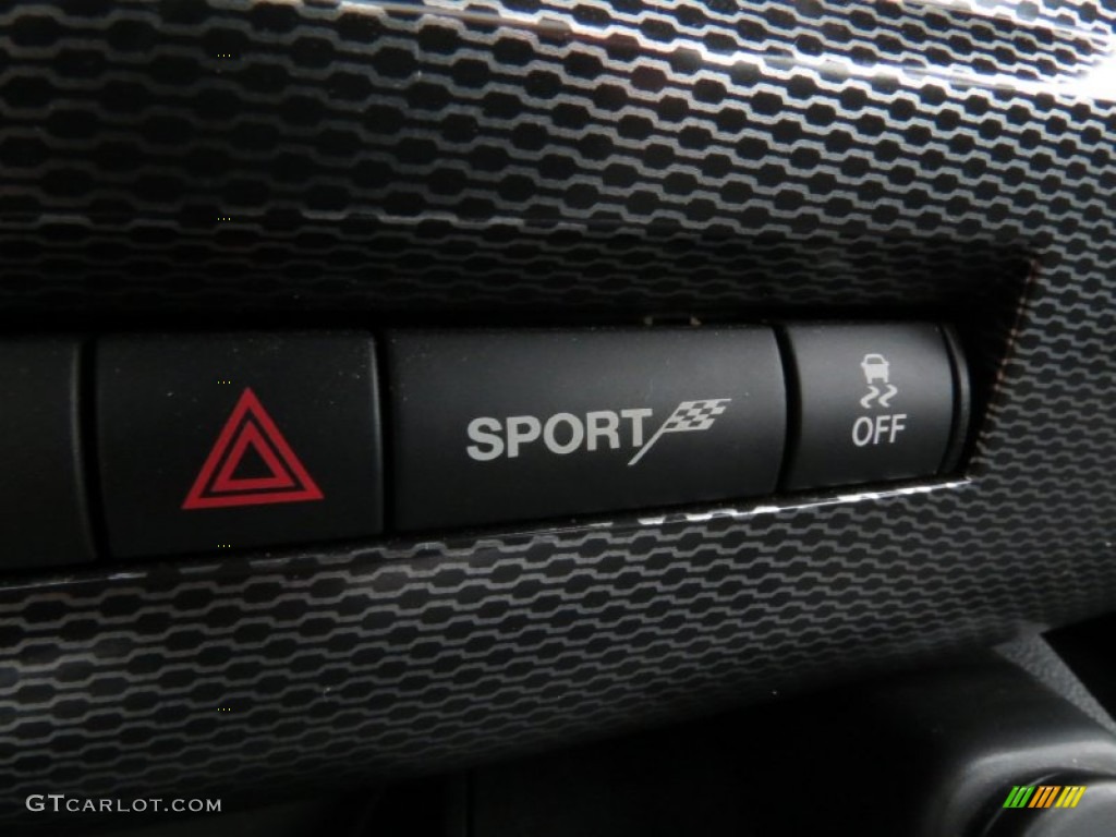 2012 Challenger R/T - Redline 3 Coat Pearl / Dark Slate Gray photo #31