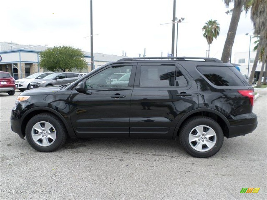 2014 Explorer FWD - Tuxedo Black / Medium Light Stone photo #2