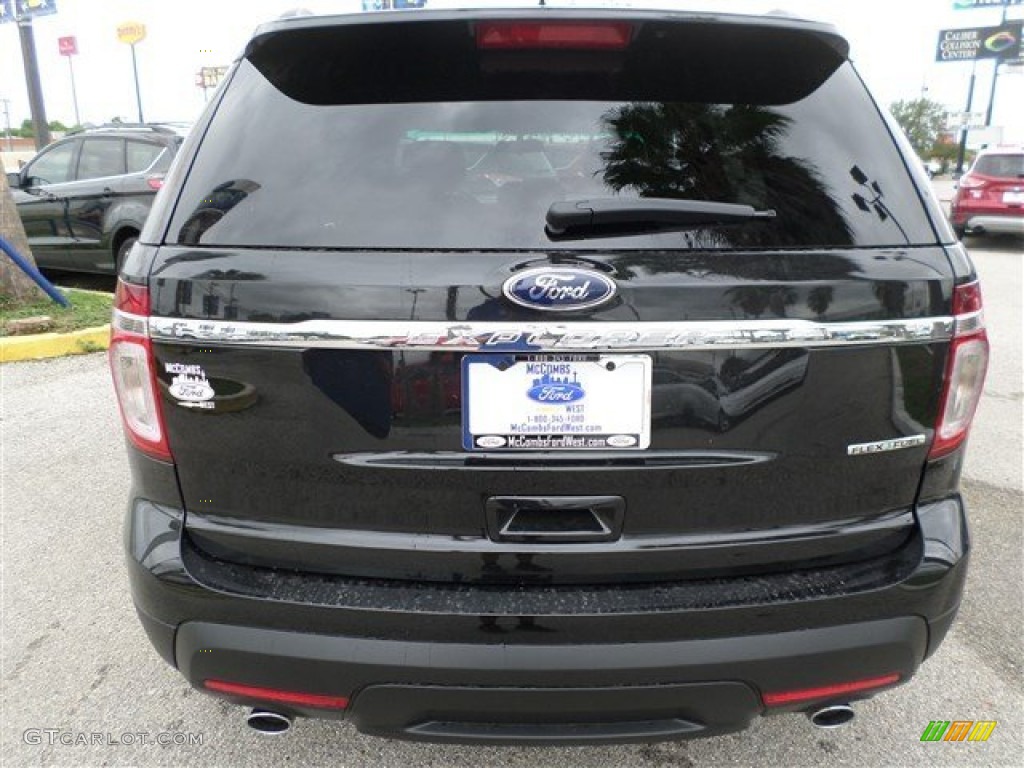 2014 Explorer FWD - Tuxedo Black / Medium Light Stone photo #4