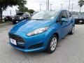 Blue Candy - Fiesta SE Sedan Photo No. 1