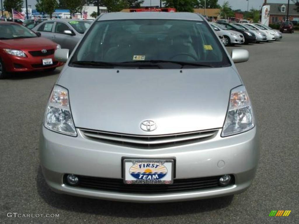 2005 Prius Hybrid - Millenium Silver Metallic / Gray/Burgundy photo #9