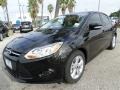 Tuxedo Black - Focus SE Sedan Photo No. 1