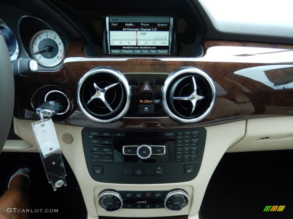 2014 Mercedes-Benz GLK 350 Controls Photo #86038392
