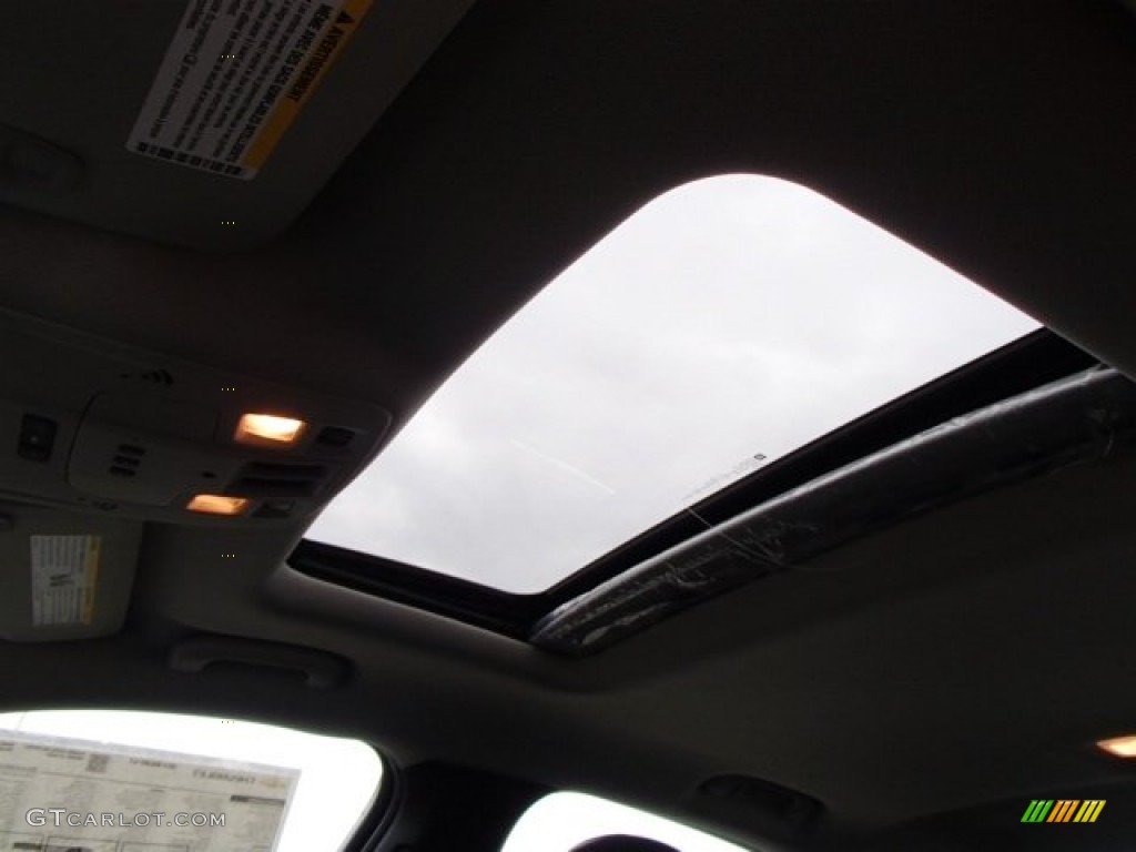 2014 Chevrolet Malibu LT Sunroof Photos