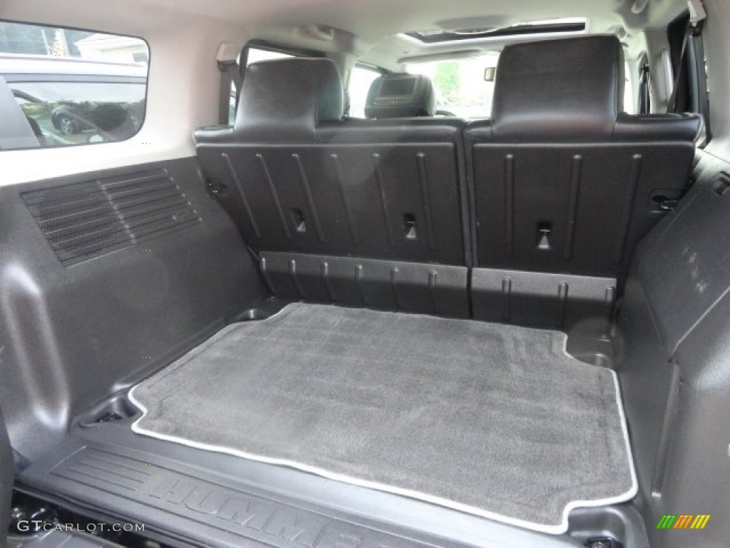 2009 Hummer H3 Alpha Trunk Photos