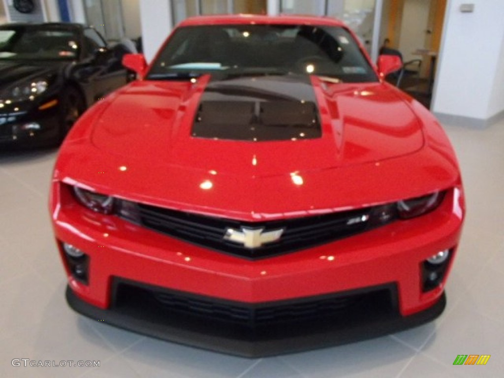 2014 Camaro ZL1 Coupe - Red Hot / Black photo #2