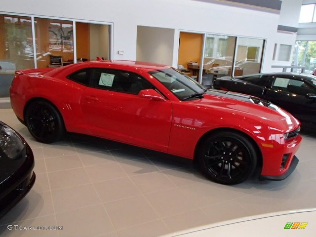 Red Hot 2014 Chevrolet Camaro ZL1 Coupe Exterior Photo #86041806