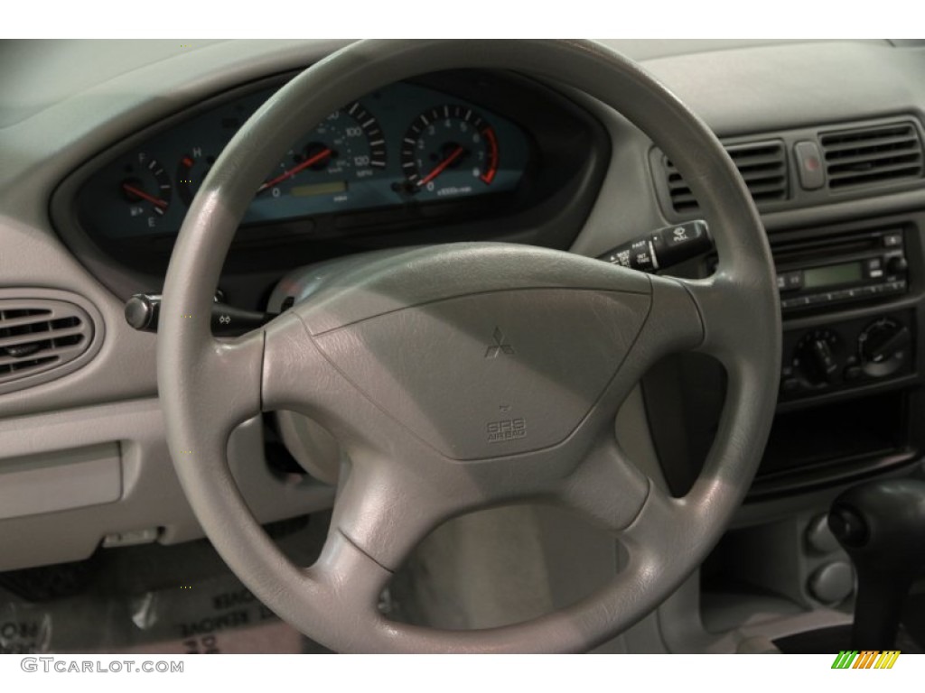 2003 Mitsubishi Galant DE Steering Wheel Photos
