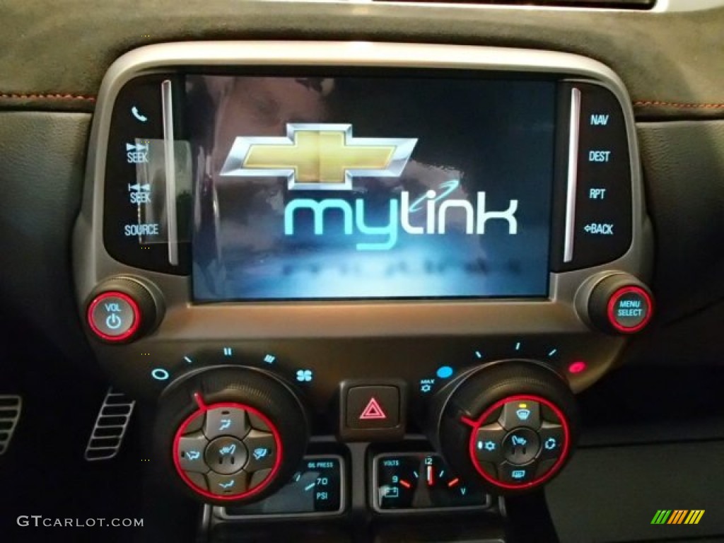 2014 Chevrolet Camaro ZL1 Coupe Controls Photo #86042028