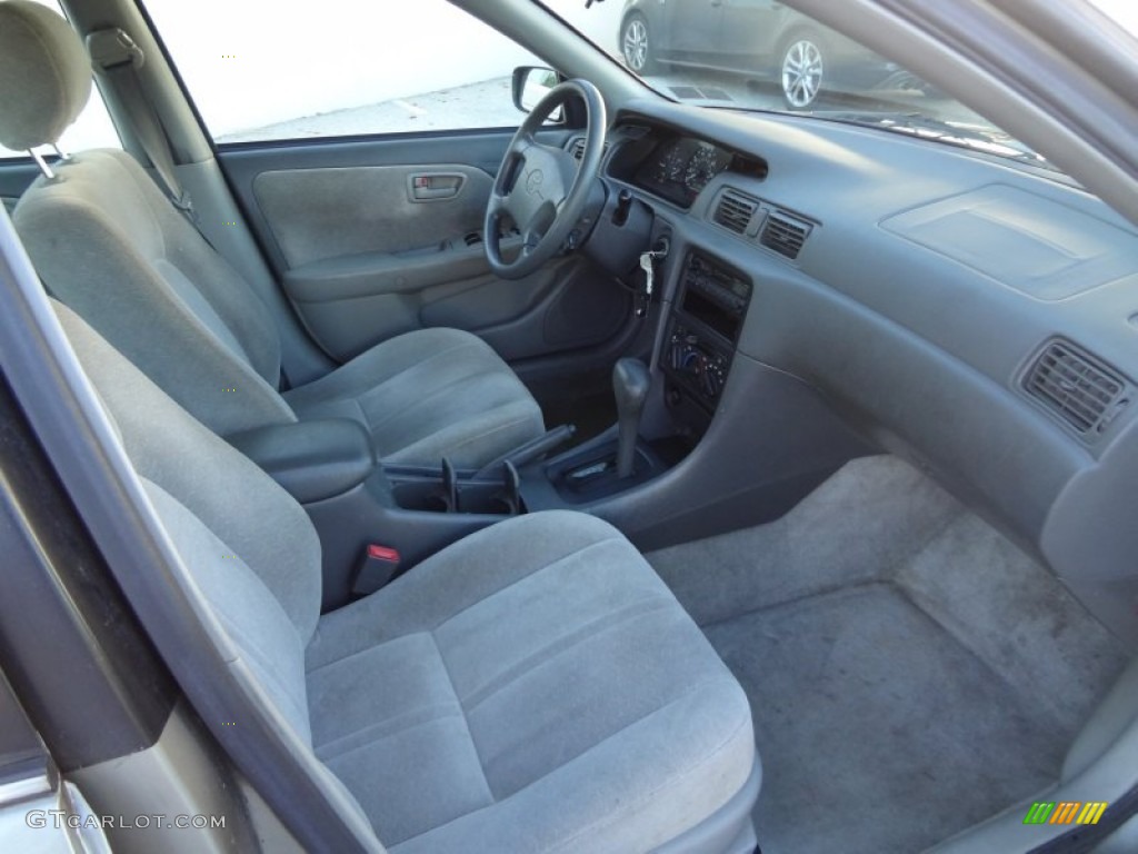 1997 Camry LE - Antique Sage Pearl / Gray photo #14