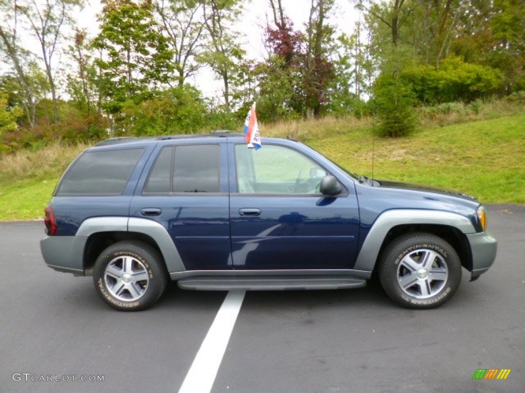 2009 TrailBlazer LT 4x4 - Imperial Blue Metallic / Gray photo #8