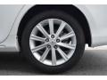 2013 Super White Toyota Camry Hybrid XLE  photo #9